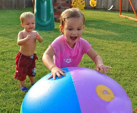 Bola Com Esguicho Para Piscina Pátio Ultra Diversão